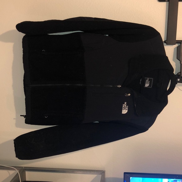 The North Face Jackets & Blazers - North Face